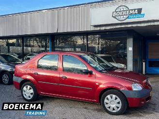 Vaurioauto  passenger cars Dacia Logan 1.4 Lauréate Airco 2007/7
