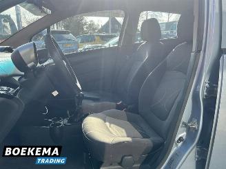 Chevrolet Spark 1.2 16V LTZ Navigatie Airco picture 17