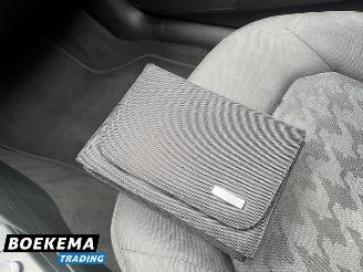 Audi A3 Limousine 1.6 TDI 110PK Pro Line Panorama Navigatie Airco picture 25