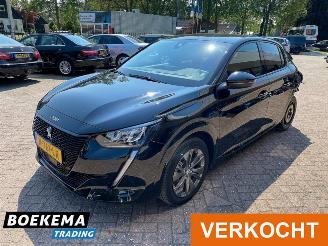 Peugeot e-208 EV Allure Pack 50 kWh Navi I-cockpit Camera Apple-Carplay picture 5