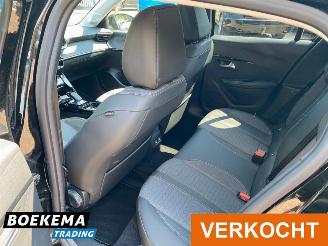 Peugeot e-208 EV Allure Pack 50 kWh Navi I-cockpit Camera Apple-Carplay picture 15