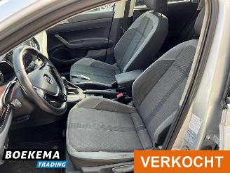 Volkswagen Polo 1.0 TSI R-Line DSG Pano Stoelverw. Digital Camera Keyless picture 13