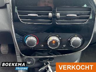 Renault Clio 0.9 TCe ECO Night&Day Navigatie Airco picture 22