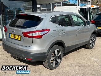 Nissan Qashqai 1.2 Connect Edition Automaat Navigatie Climate Cruise picture 2