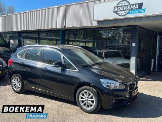 uszkodzony samochody osobowe BMW 2-serie 218d Active Tourer Sport Automaat Keyless Navigatie 2015/6