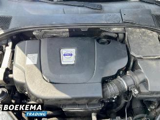 Volvo S-80 2.0 D3 Momentum Automaat Navigatie Leer Cruise picture 7