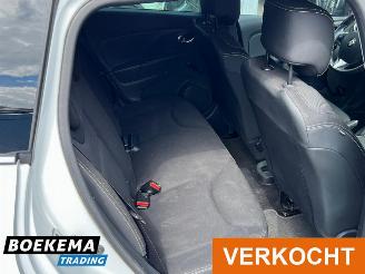 Renault Clio Estate 0.9 TCe Night&Day R-Link Navigatie Cruise Airco picture 11