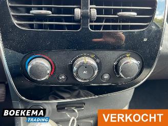 Renault Clio Estate 0.9 TCe Night&Day R-Link Navigatie Cruise Airco picture 16