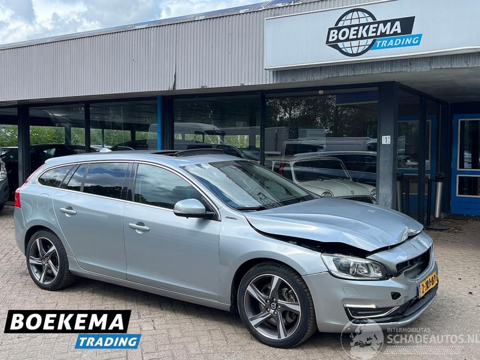 Volvo V-60 2.4 D6 AWD Plug-In Hybrid Summum Navigatie Memory Keyless Trekhaak
