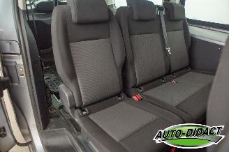 Peugeot Traveller 1.5 BlueHDI 8p.120 Business Standard S&S picture 27