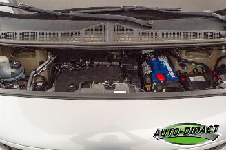 Peugeot Traveller 1.5 BlueHDI 8p.120 Business Standard S&S picture 21