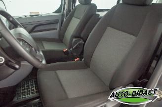 Peugeot Traveller 1.5 BlueHDI 8p.120 Business Standard S&S picture 25