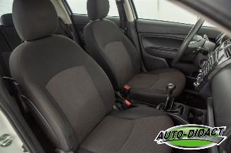 Mitsubishi Space-star 1.0 Cool+ 87.162 km Airco picture 14