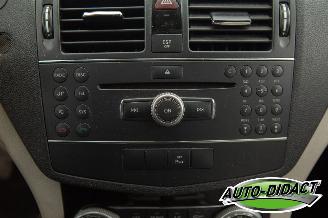 Mercedes C-klasse C200 Automaat Clima Navi Leder picture 9