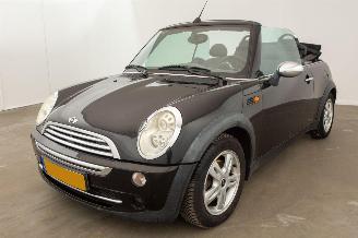 Schadeauto Mini One 1.6 Cabrio 2004/7