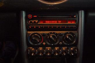 Mini One 1.6 Cabrio picture 12