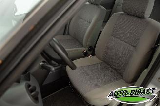 Dacia Logan 1.6 Lauréate picture 21