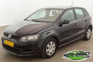 Damaged car Volkswagen Polo 1.2 Easyline Airco Navi Camera 2010/11