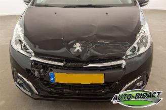 Peugeot 208 1.2 PureTech 66.812 km NAP Airco Blue Lion picture 39
