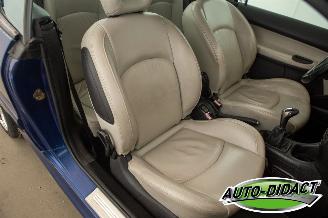 Peugeot 206 CC 2.0-16V Clima Leder picture 21