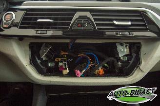 BMW 5-serie 520i Top Staat  !!! Pano Autom High Executive Edition picture 7