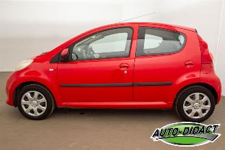 Peugeot 107 1.0-12V XS picture 37