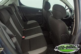 Peugeot 207 1.4-16V Airco Color-line picture 18