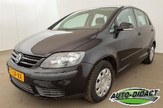 Schadeauto Volkswagen Golf plus 1.6 FSI Clima Comfortline Business 2006/2