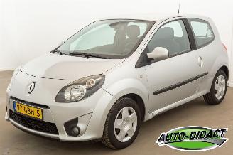 Vaurioauto  passenger cars Renault Twingo 1.2-16V Automaat 114.402 km NAP Dynamique 2008/5