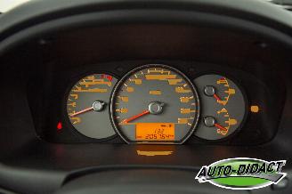 Kia Carens 2.0 CVVT 7p. Clima X-ecutive picture 6