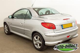 Peugeot 206 CC 1.6-16V 98.259 km Clima Quiksilver picture 5