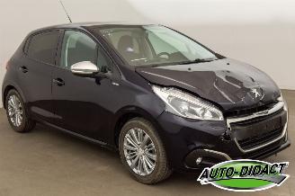 Peugeot 208 1.2 Airco 124.822 km picture 2