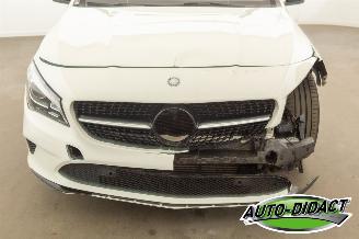 Mercedes Cla-klasse 180 Shooting Brake Automaat Pano Leder Navi picture 34