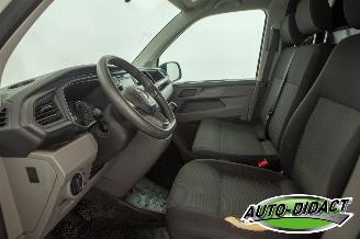 Volkswagen Transporter 2.0 TDI 66kw Motorschade picture 19
