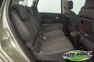 Renault Grand-scenic 2.0-16V Navi Clima 7p. Tech Line picture 26