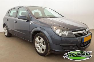 Opel Astra 1.6 Airco Edition picture 2