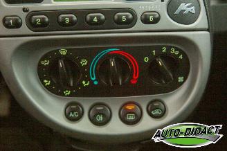 Ford Ka 1.3 Airco 102.169 km NAP 1e Eigenaar Futura picture 8