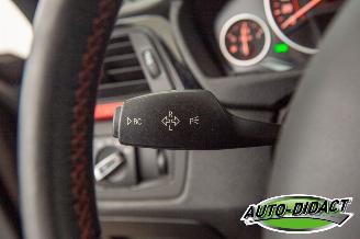 BMW 3-serie 318d Automaat Clima Navi Leder Executive picture 18