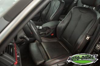 BMW 3-serie 318d Automaat Clima Navi Leder Executive picture 27