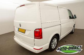 Volkswagen Transporter 2.0 TDI L1H1 Airco picture 4