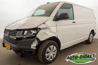 skadebil bedrijf Volkswagen Transporter 2.0 TDI L1H1 Airco 26 Highline 2024/4