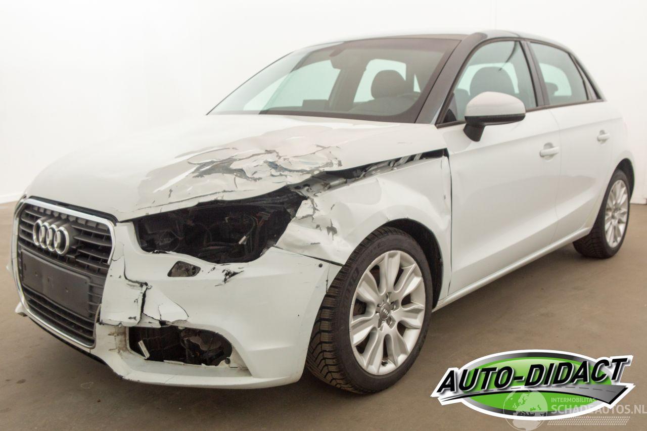 Audi A1 1.6 TDI Airco Navi Ambition