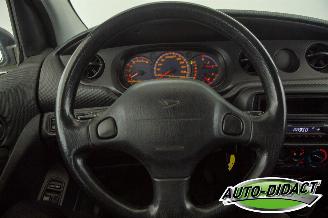 Daihatsu Young-rv 1.3-16V XTI Automaat picture 5