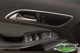 Mercedes A-klasse A180 Automaat Elek Dak Navi Camera Ambition picture 14