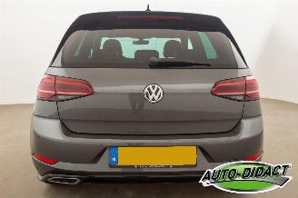 Volkswagen Golf 1.6 TDI Automaat Clima Leder Highline Business R picture 30
