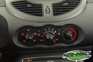 Renault Twingo 1.2-16V Airco Dynamique picture 8