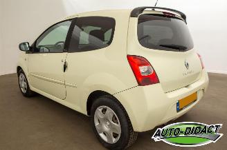 Renault Twingo 1.2-16V Airco Dynamique picture 3