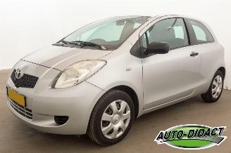 Voiture accidenté Toyota Yaris 1.0 VVTi Airco 2008/4