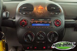 Volkswagen New-beetle Cabriolet 1.6 Airco picture 14