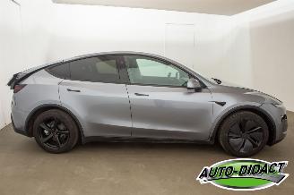 Tesla Model Y Premium 75 kWh Long Range AWD verrijdbaar picture 40